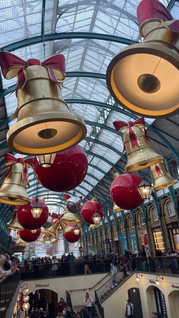 London… again! 🎄🍿